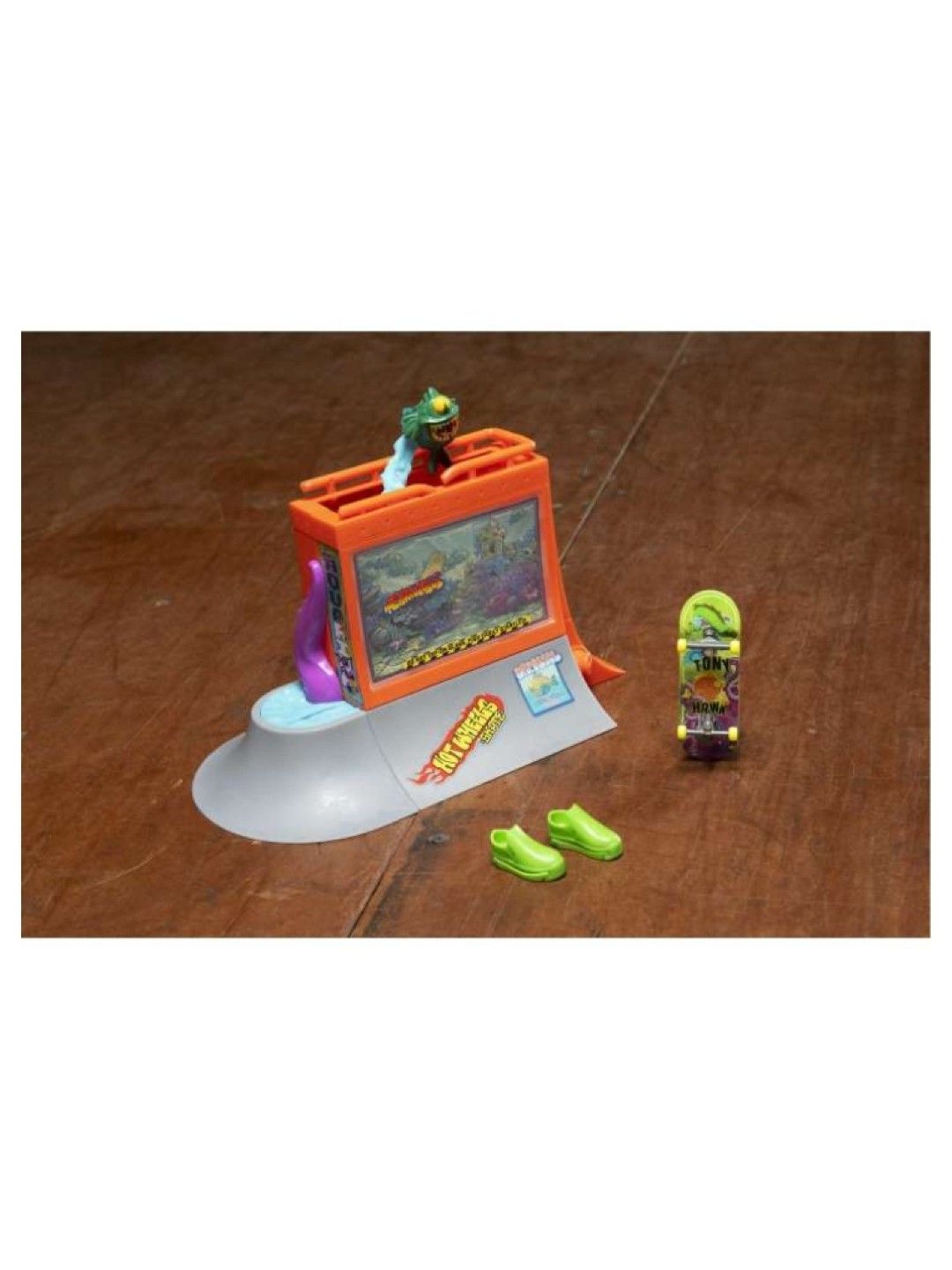 Skate Aquarium Skatepark Playset