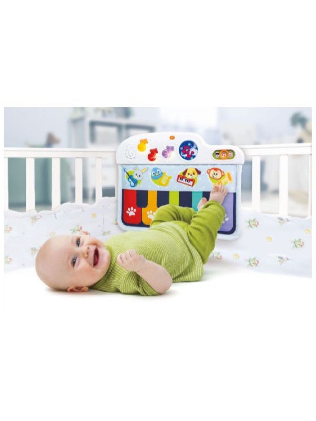 Animal Friends Crib Piano