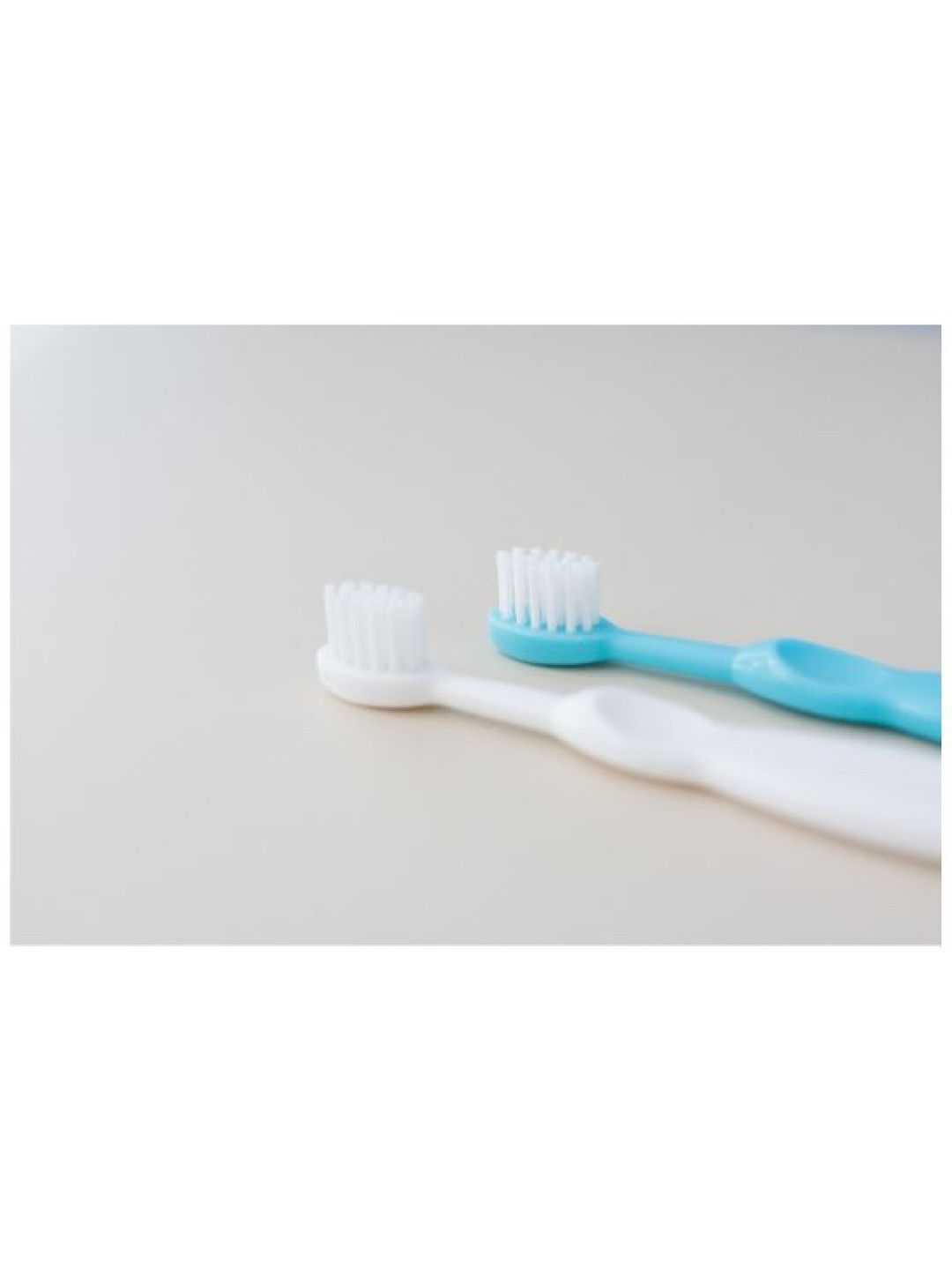 Toothbrush (2 pcs)