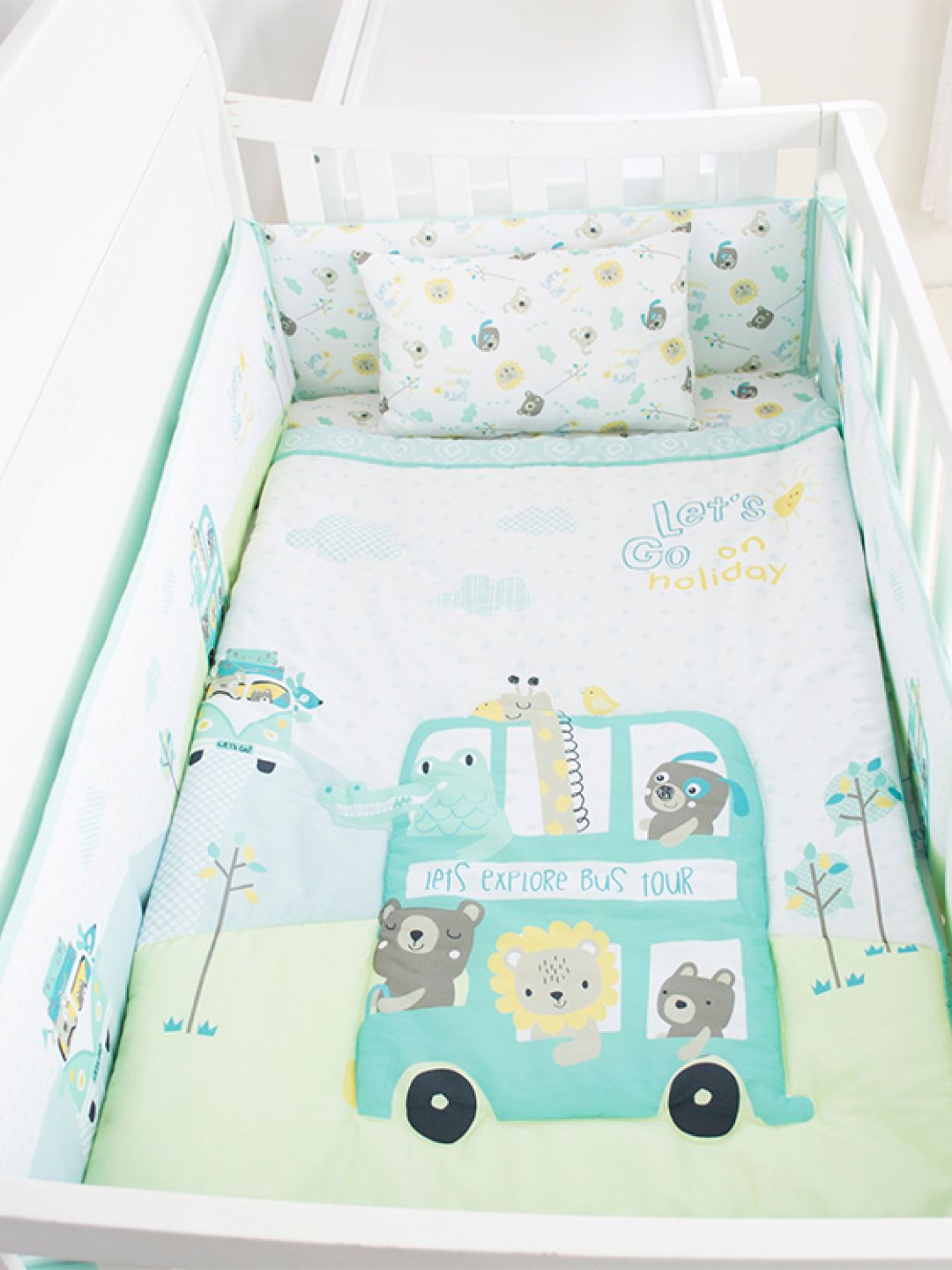 Holiday Bus 7-Piece Cotton Bedding Set